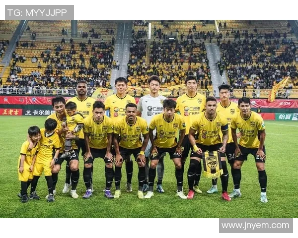 广州足球队在足球速度排行榜中荣登第五名展现出强劲实力与潜力