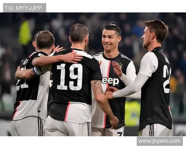 意大利辫帅足球明星的传奇人生与赛场风采全景揭秘 意大利辫帅足球明星的传奇人生与赛场风采全景揭秘