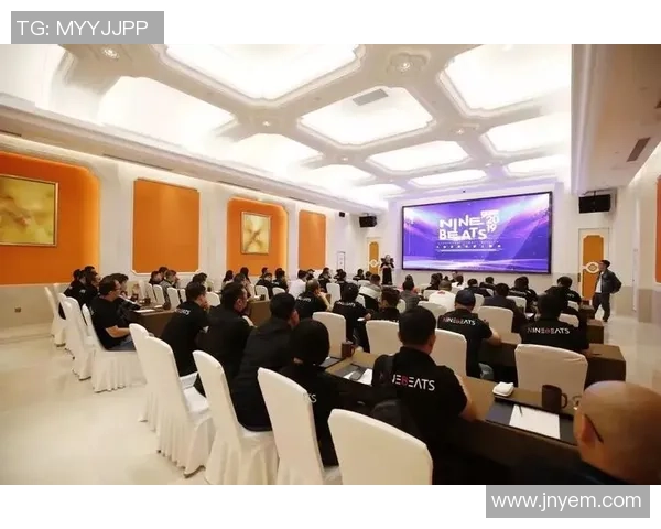 杭州排球队与北京排球队赛后复盘团队协作的精彩瞬间与经验分享 杭州排球队与北京排球队赛后复盘团队协作的精彩瞬间与经验分享