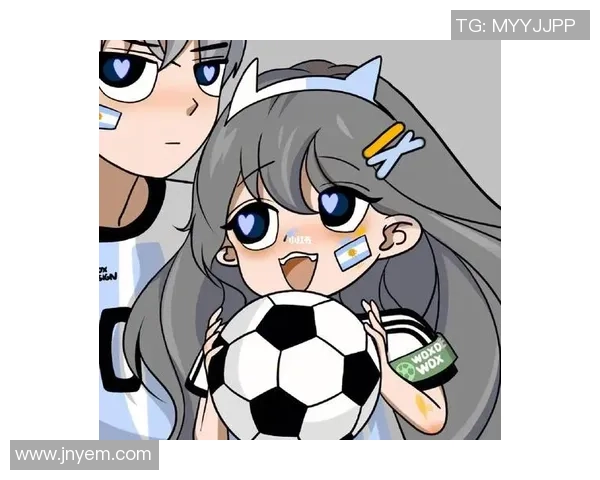 甜蜜情侣头像搭配可爱足球明星形象展现青春活力与爱情的完美结合